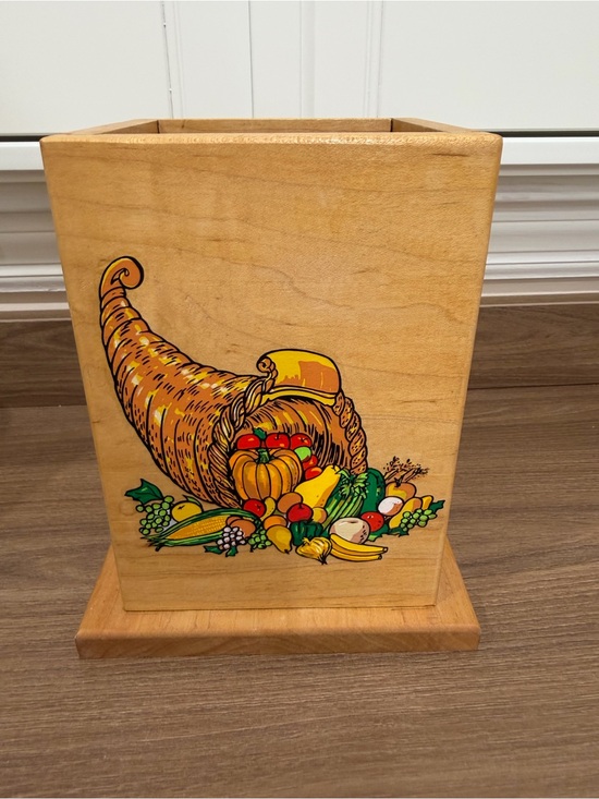Other - Wooden Thanksgiving Container